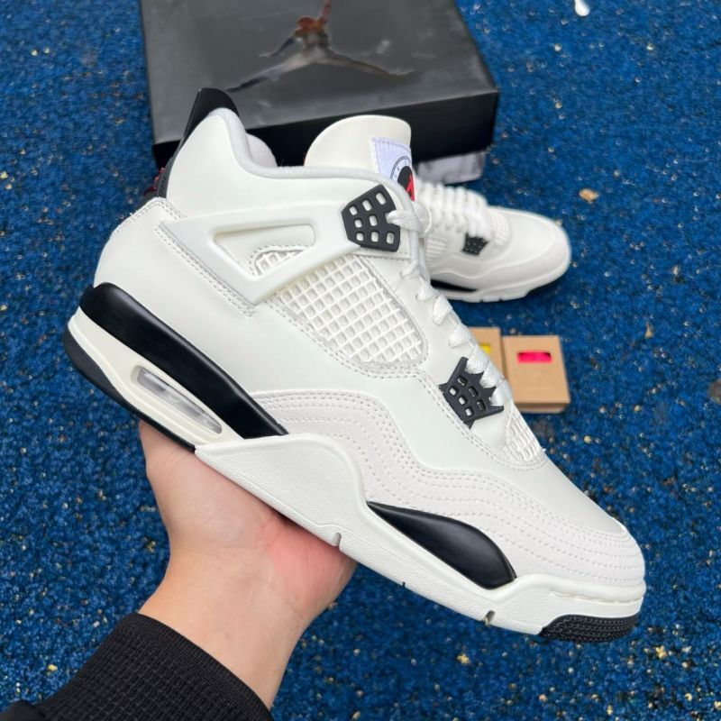 Air Jordan 4 Retro 'Infrared' (CT8527-060)