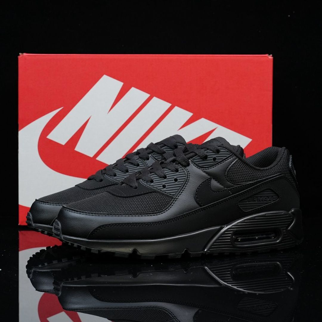 Nike Air Max 90 Triple Black 537384-090
