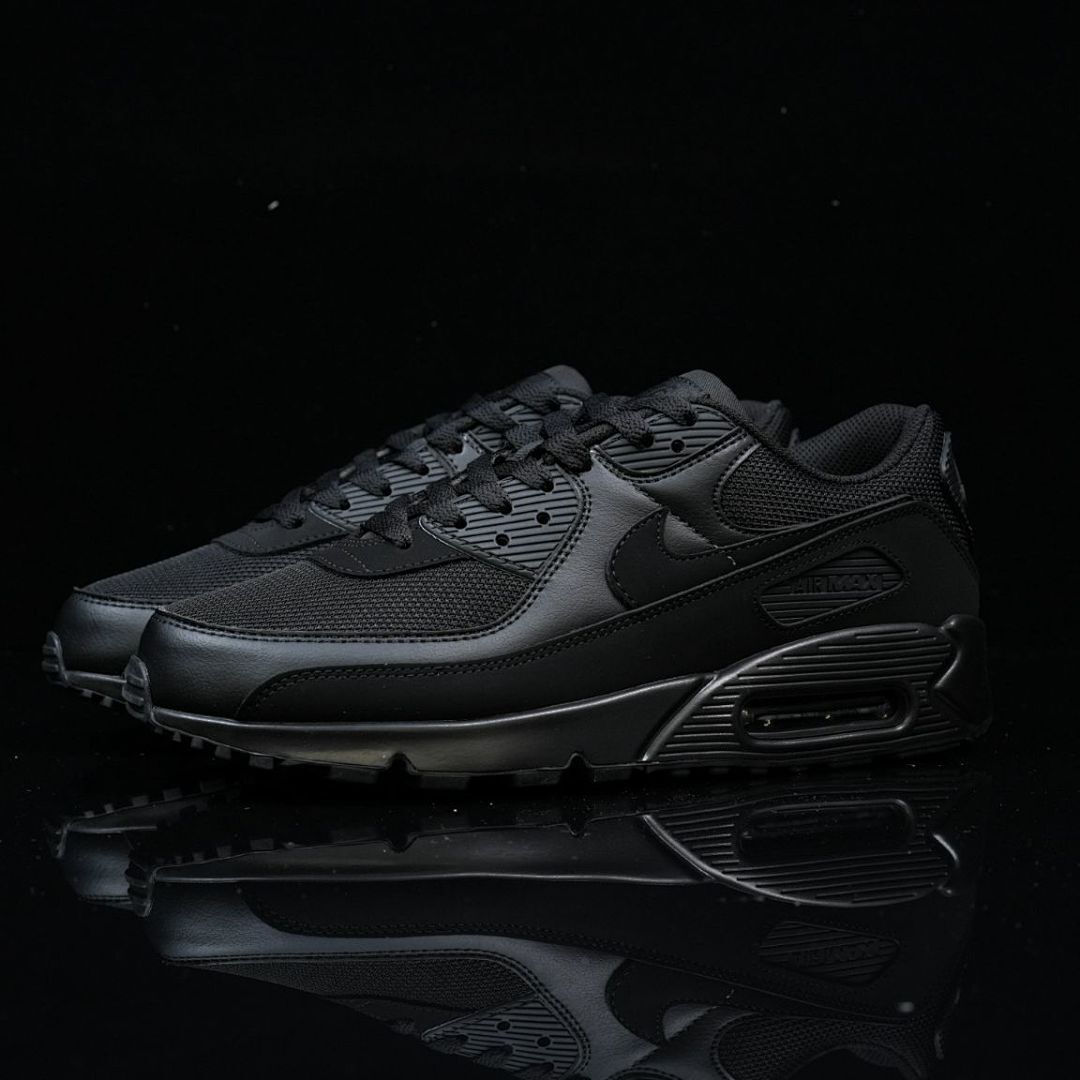 Nike Air Max 90 Triple Black 537384-090