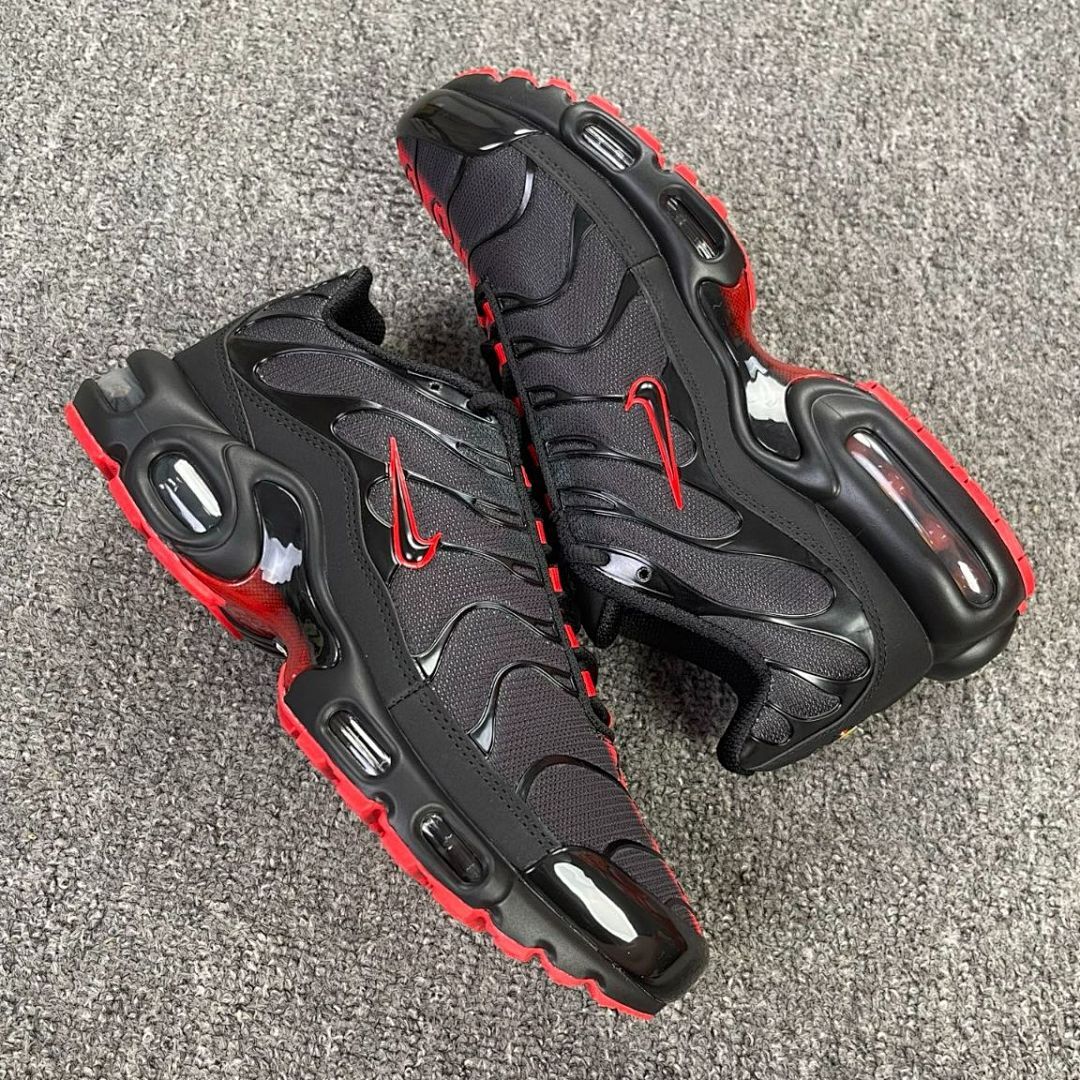 Nike Air Max Plus TN 'Black/University Red' 604133-043