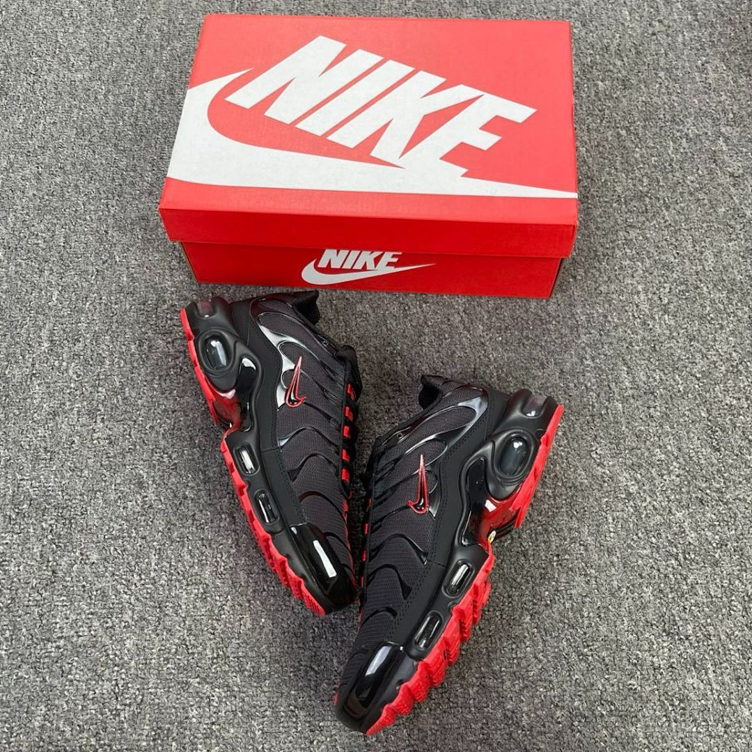 Nike Air Max Plus TN 'Black/University Red' 604133-043