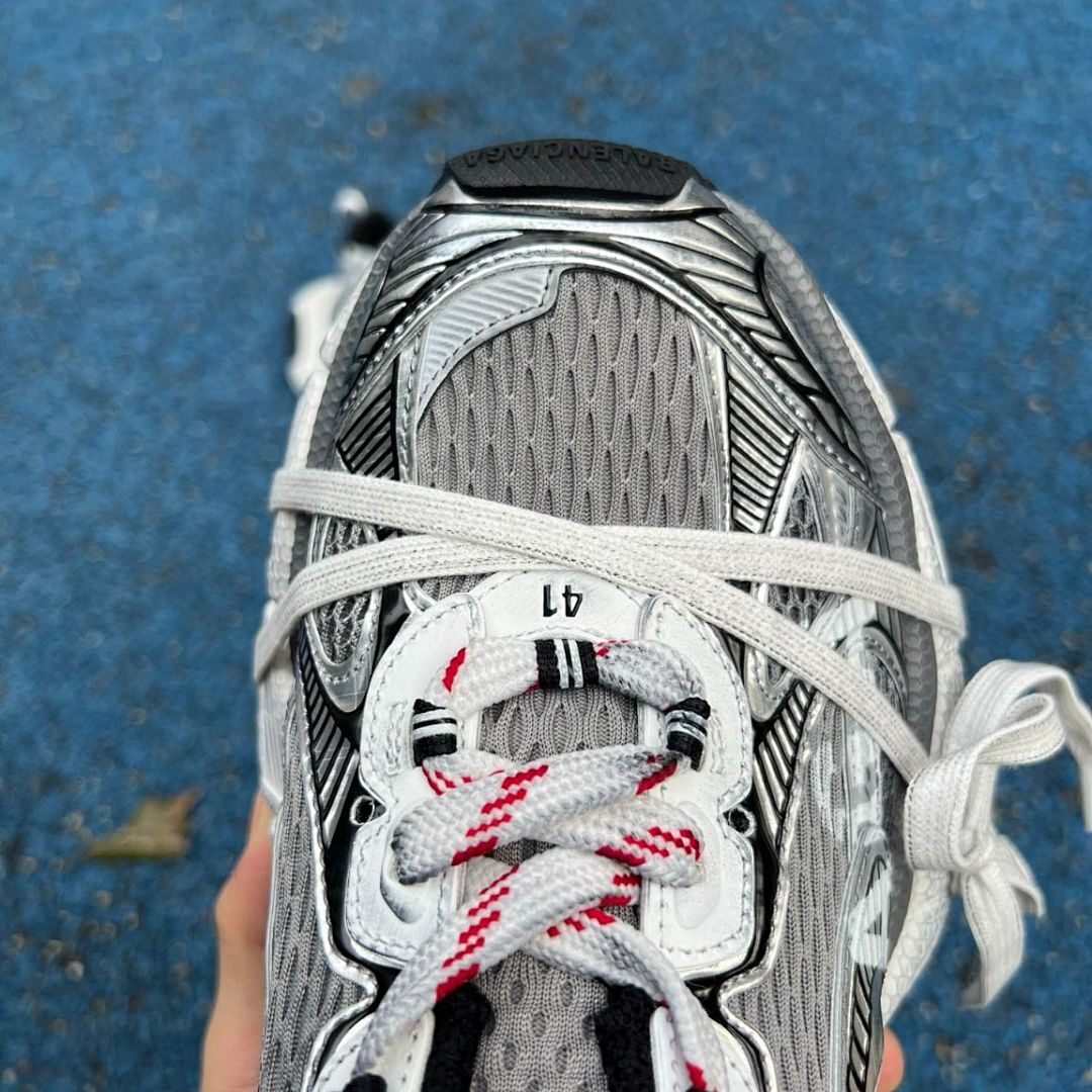 Balenciaga Runner Sneaker Metallic Silver 677403W3RB28100