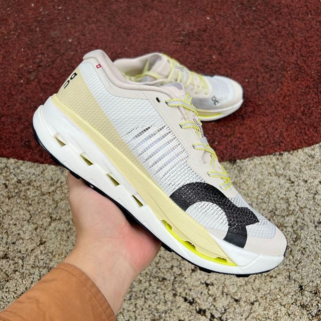 On Running Cloudboom Echo 3 Performance Carbon Plate Running Shoes Undyed White Neon Yellow
