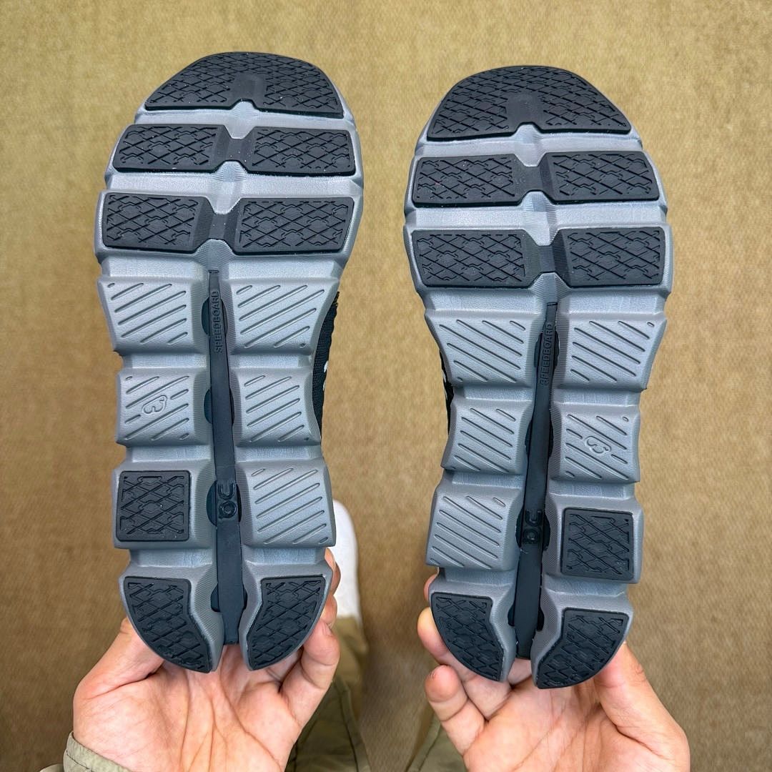 On Running Cloudmonster 2 Performance Cushioned Running Shoes - Black / Magnet