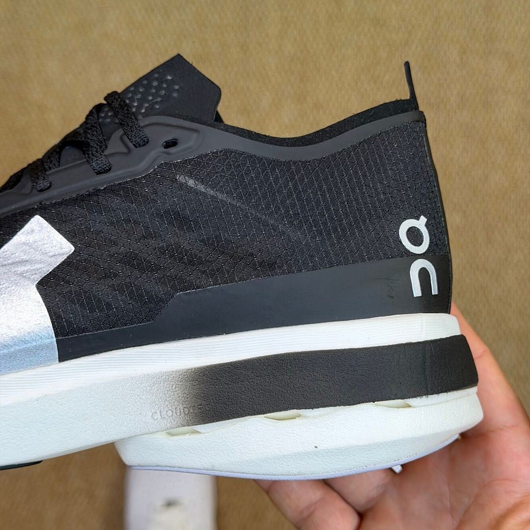 On Running Cloudgo Black Silver White Running Shoes
