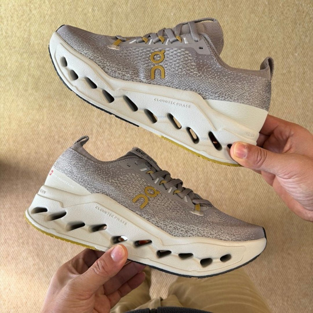 On Running Cloudmonster Running Shoes - Alloy/Glacier
