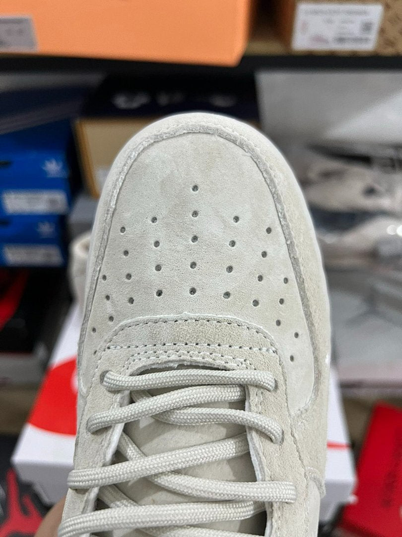 Supreme x Nike Air Force 1 Mid 'Light Bone' DR5056-002 Sneakers Shoes Cream Off-White