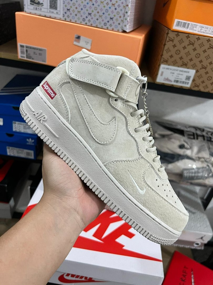 Supreme x Nike Air Force 1 Mid 'Light Bone' DR5056-002 Sneakers Shoes Cream Off-White