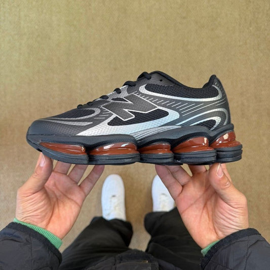 New Balance Black Silver Metallic Pod Sole Runner Sneakers