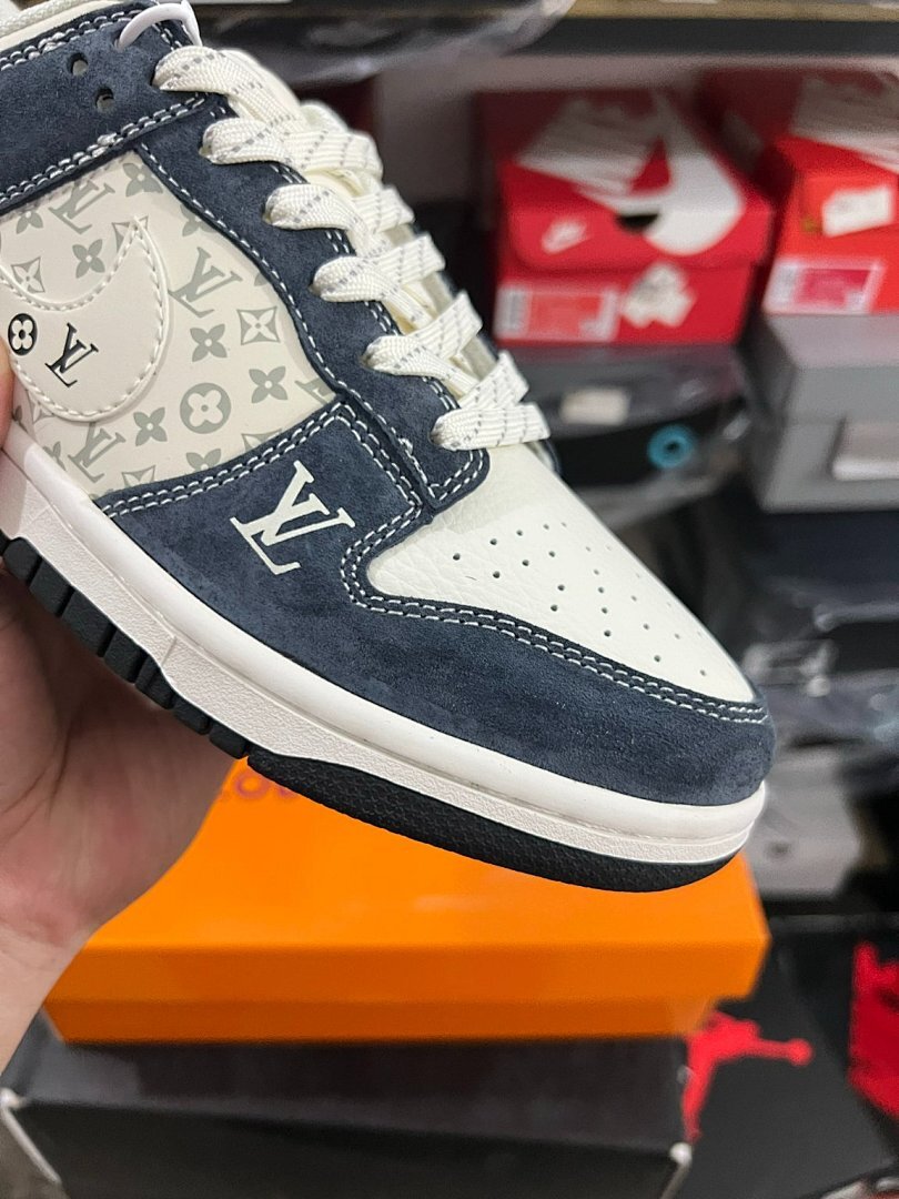 Louis Vuitton Nike Dunk Low Virgil Monogram Navy Cream Sneakers NI40