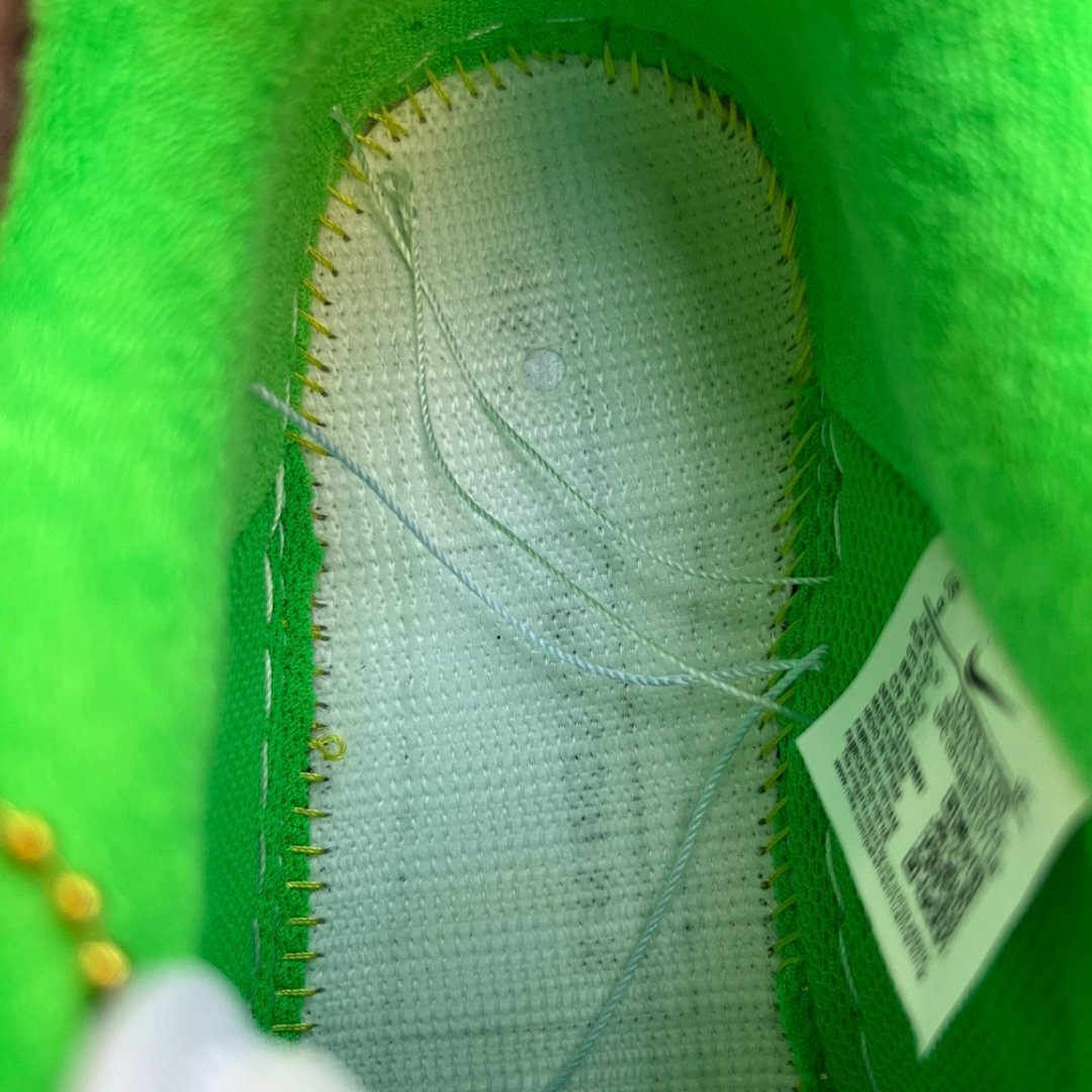 Nike Air Force 1 Low Oregon Ducks Green White Speckle Duck Feet Sneakers