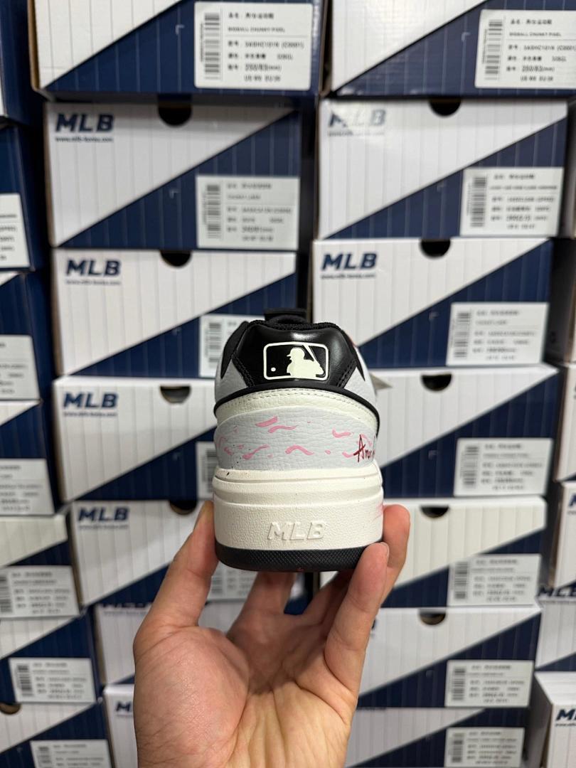 MLB Big Ball Chunky Pudel Amor Fact Sneakers White Burgundy Grey 3ASHC31Y C0RDY