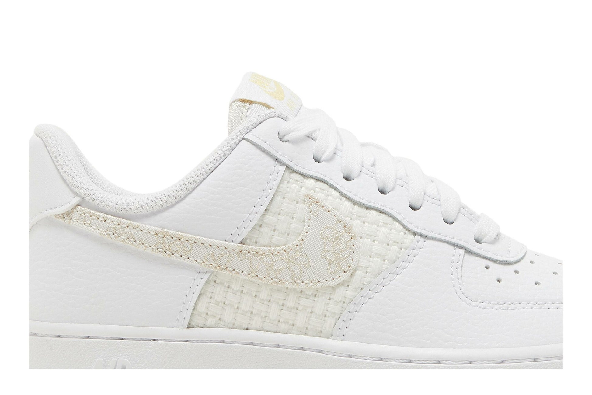 ( Women ) Nike Air Force 1 '07 SE 'Flower Swoosh' DO9458-100