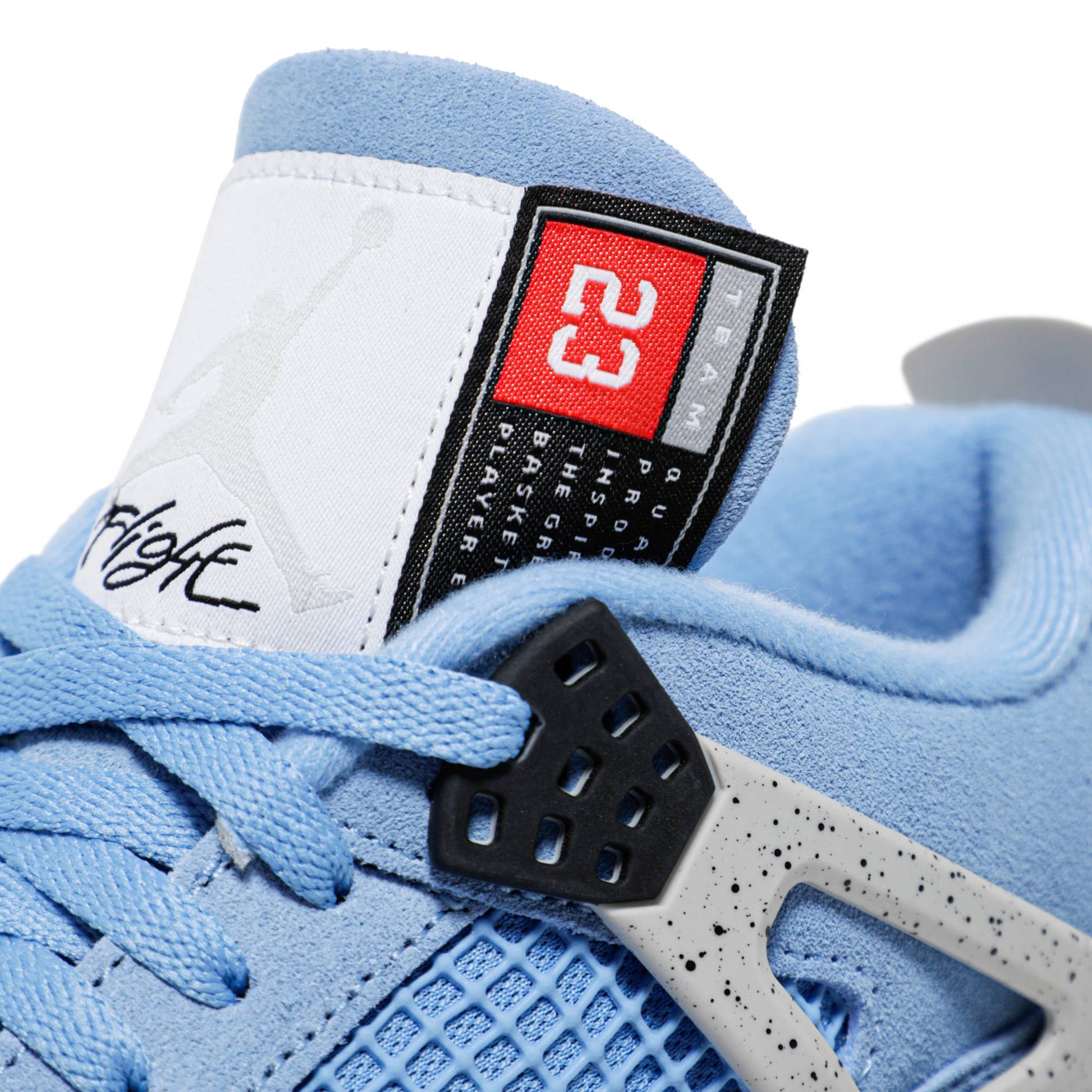 Air Jordan 4 Retro University Blue CT8527-400