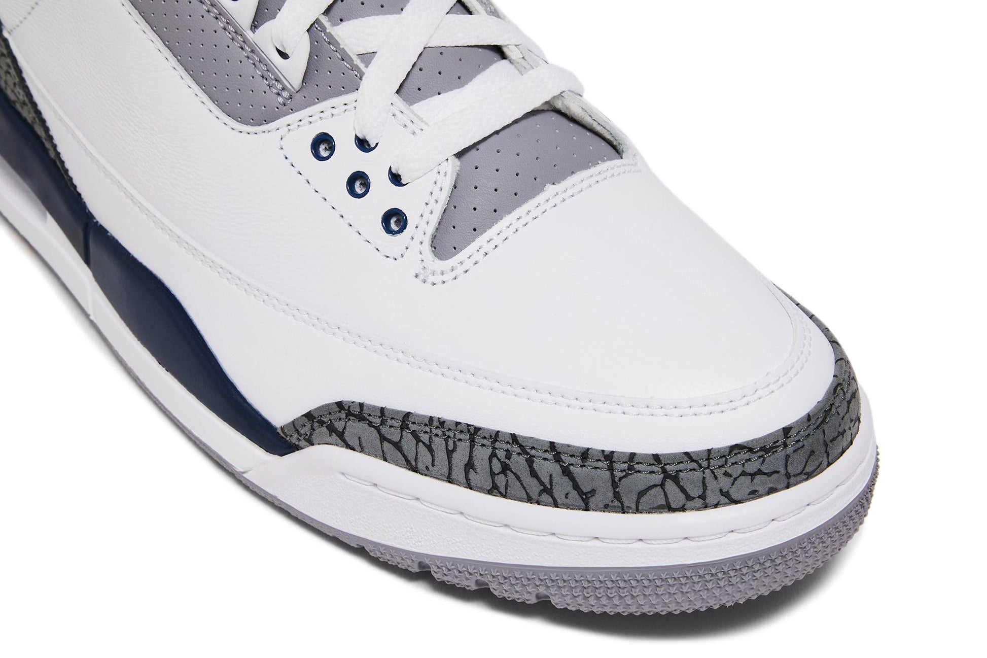 Air Jordan 3 Retro 'Midnight Navy' CT8532-140