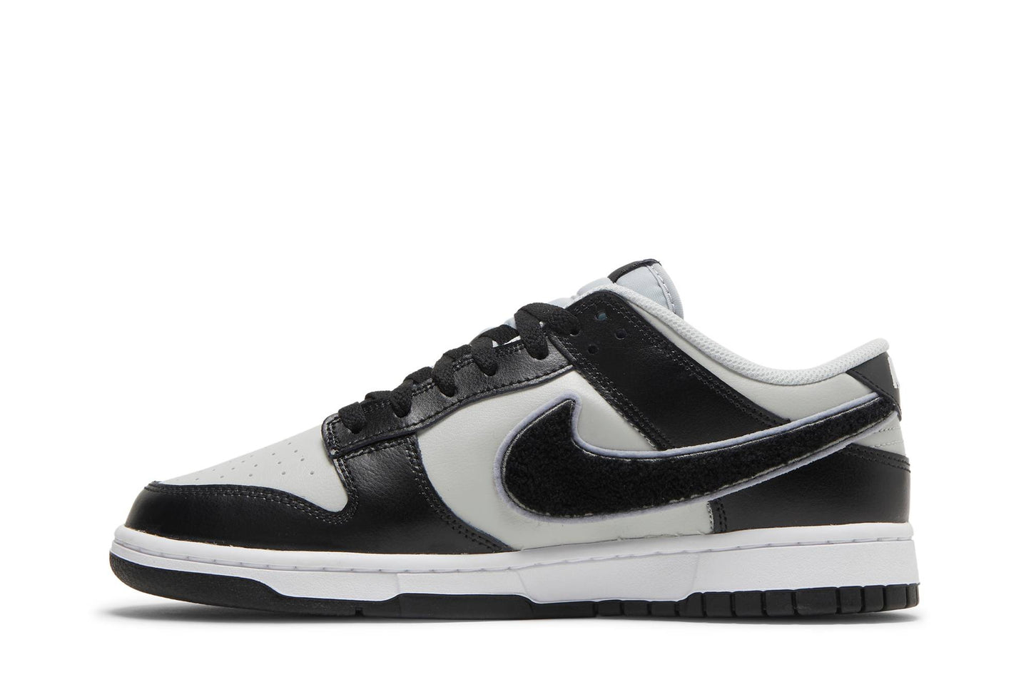 Nike Dunk Low Chenille Swoosh DQ7683-001