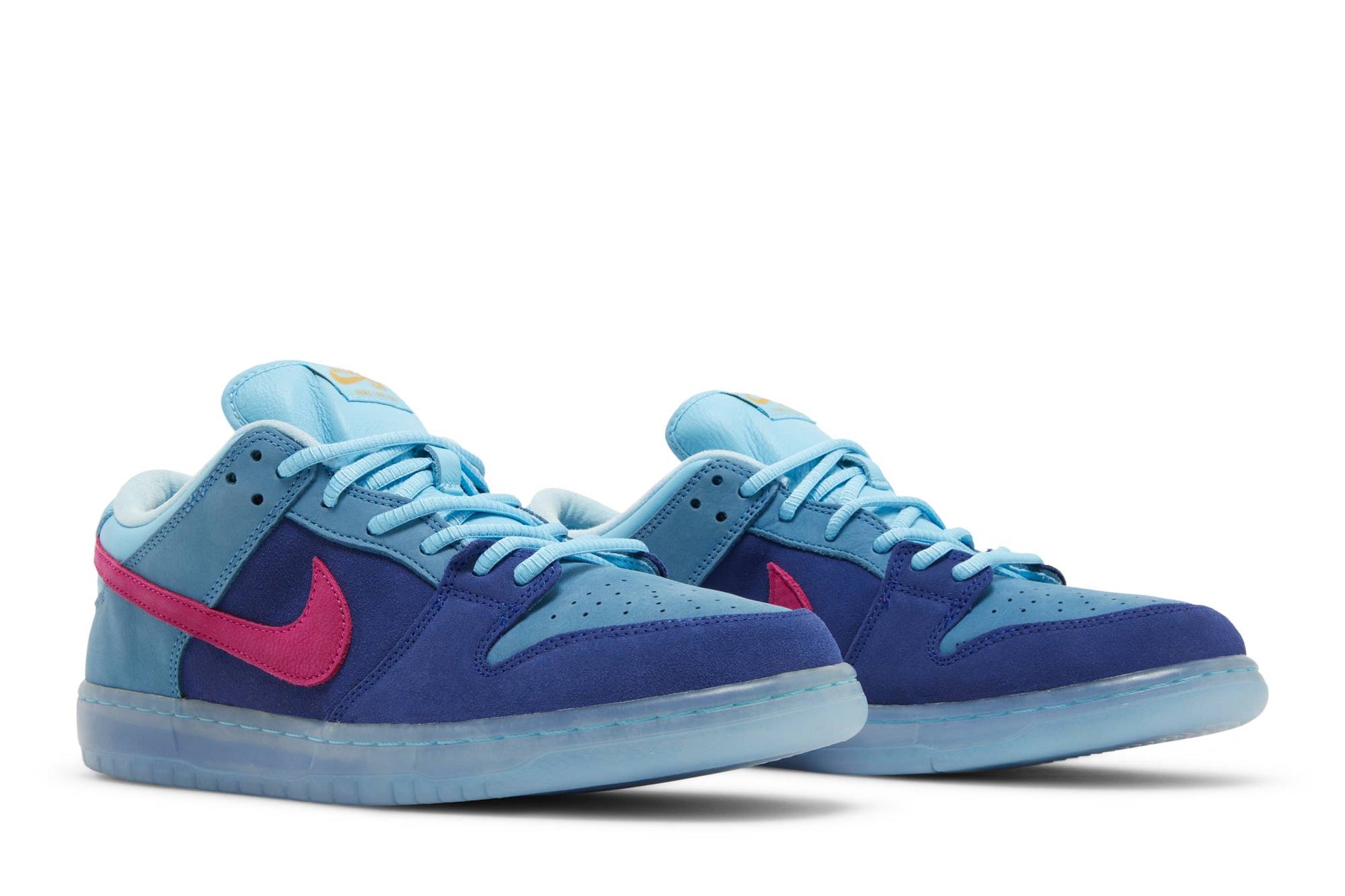 Run The Jewels X Nike SB Dunk Low '4/20' DO9404-400