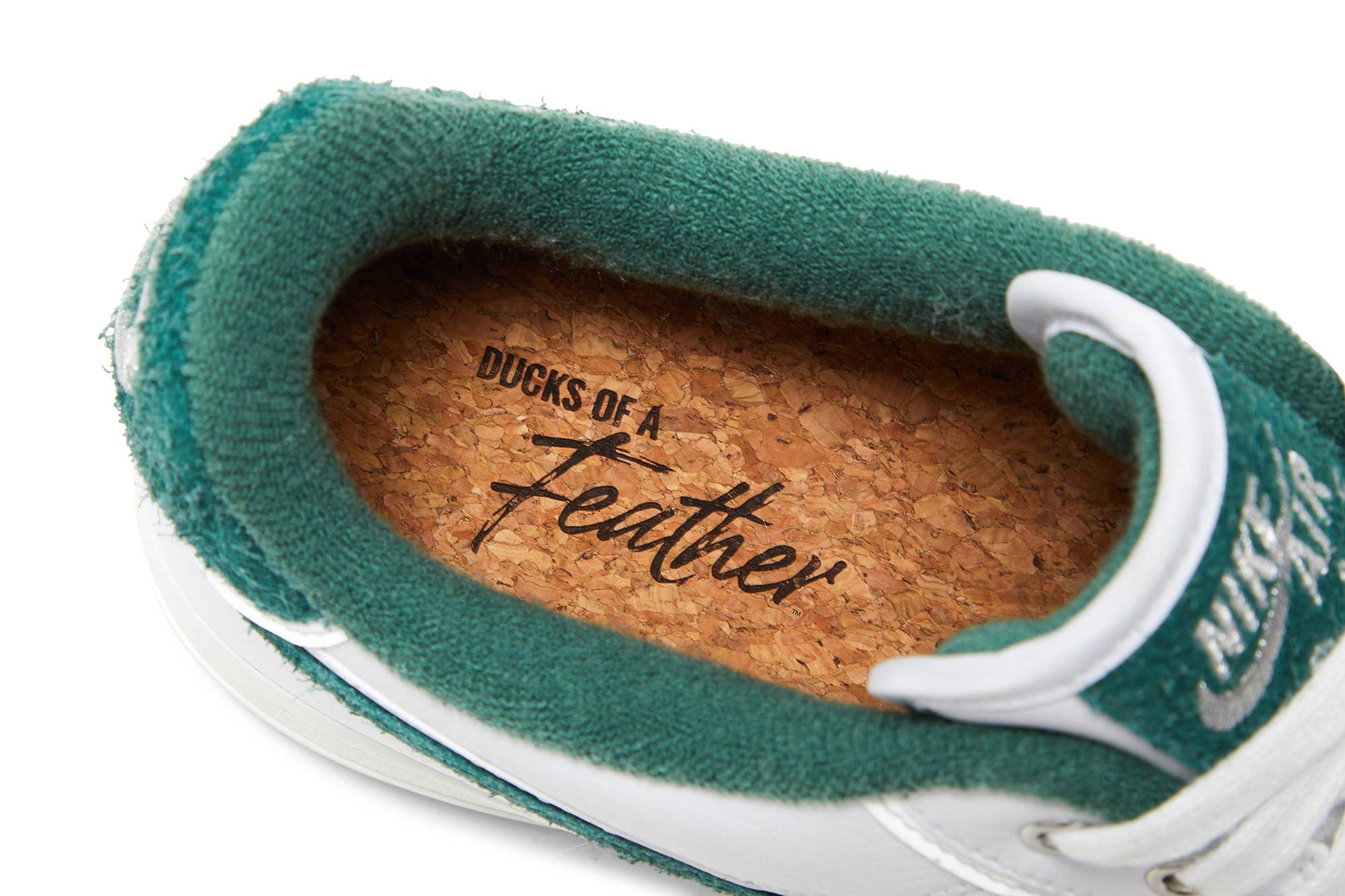 Nike Air Force 1 '07 Premium PE 'University Of Oregon' HF0012-100