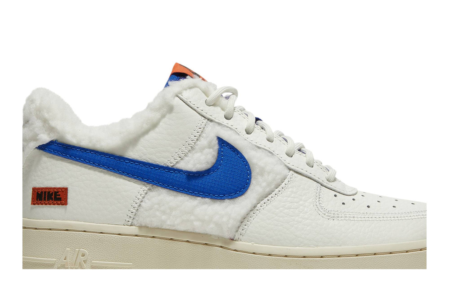 ( Women ) Nike Air Force 1 07 Sherpa Fleece DO6680-100