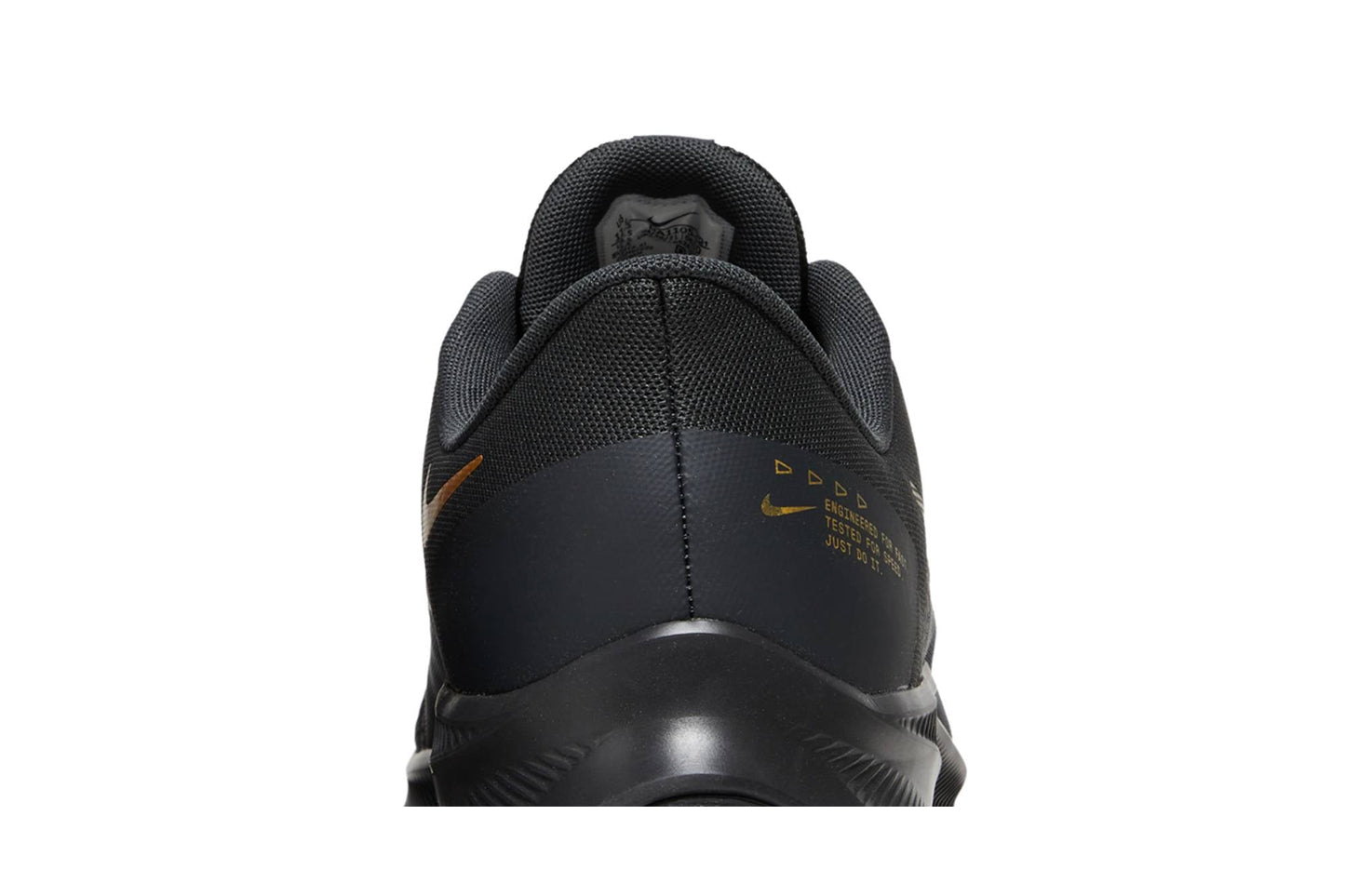 Nike Quest 4 'Black Metallic Gold' DA1105-010