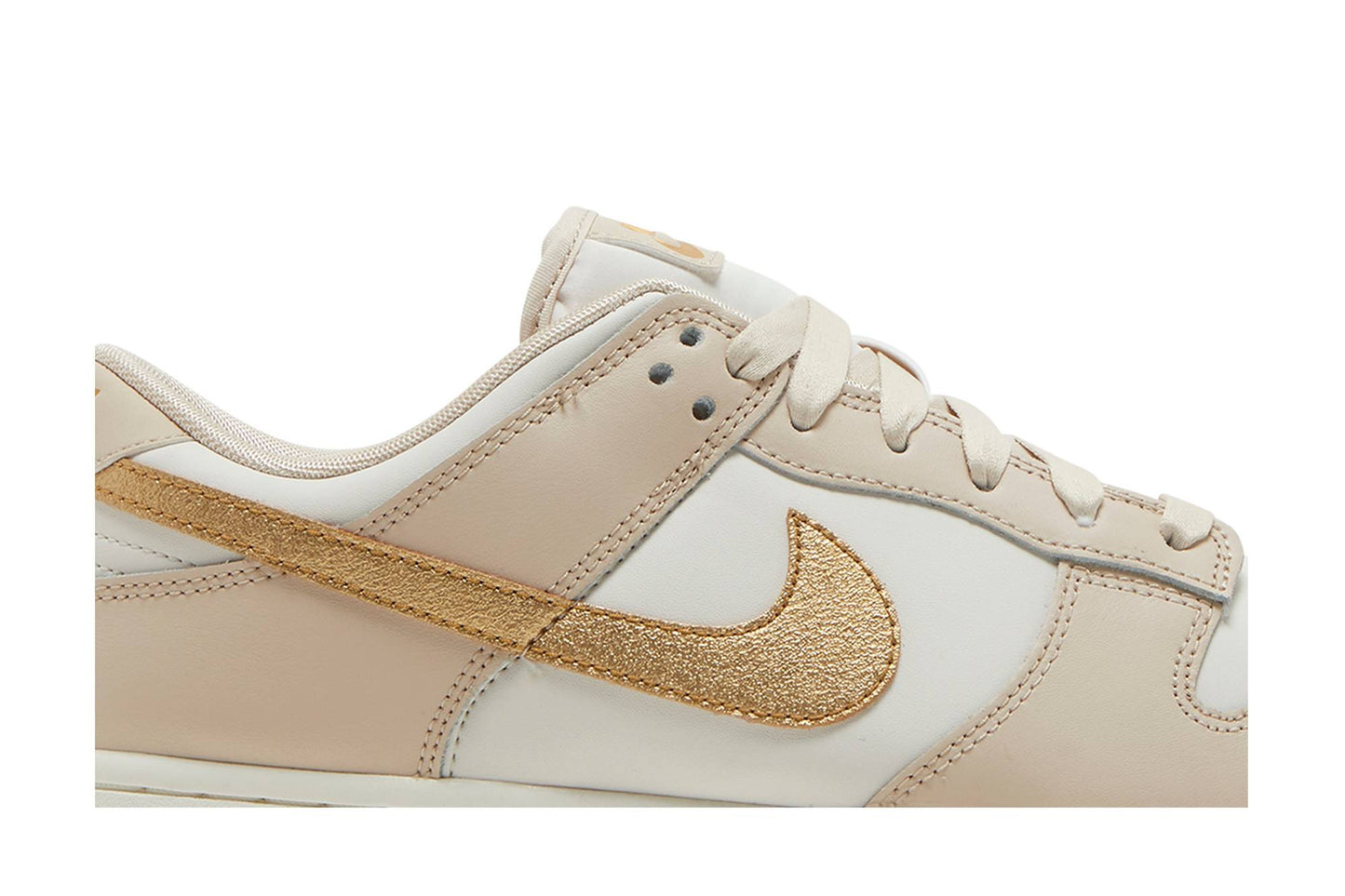 ( Women ) Nike Dunk Low 'Gold Swoosh' DX5930-001