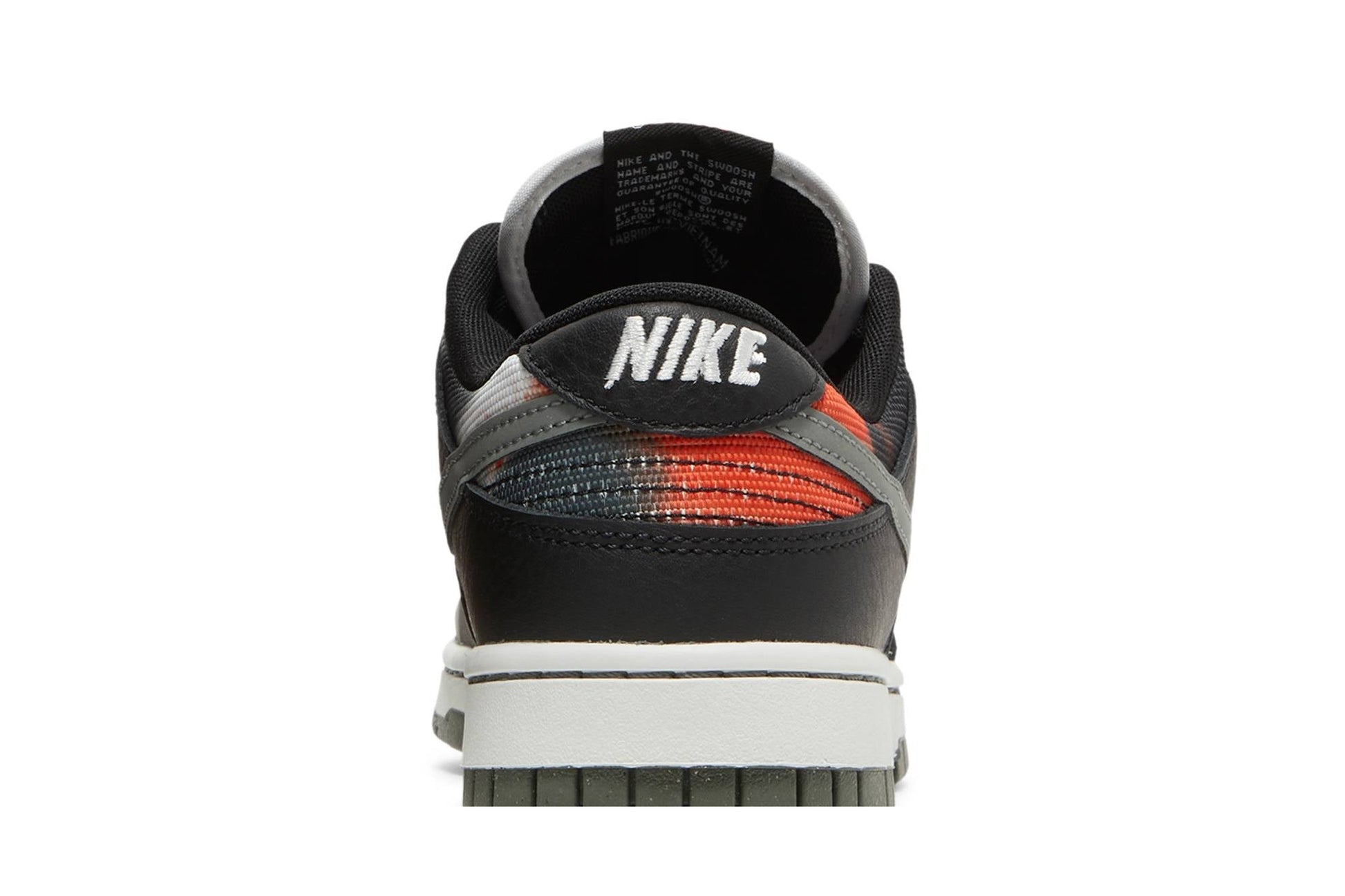 Nike Dunk Low 'Graffiti – Red' DM0108-001