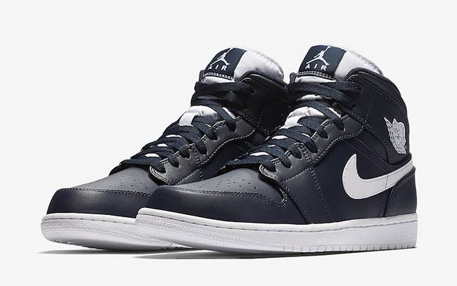Air Jordan 1 Retro Mid 'Obsidian White' 554724-402