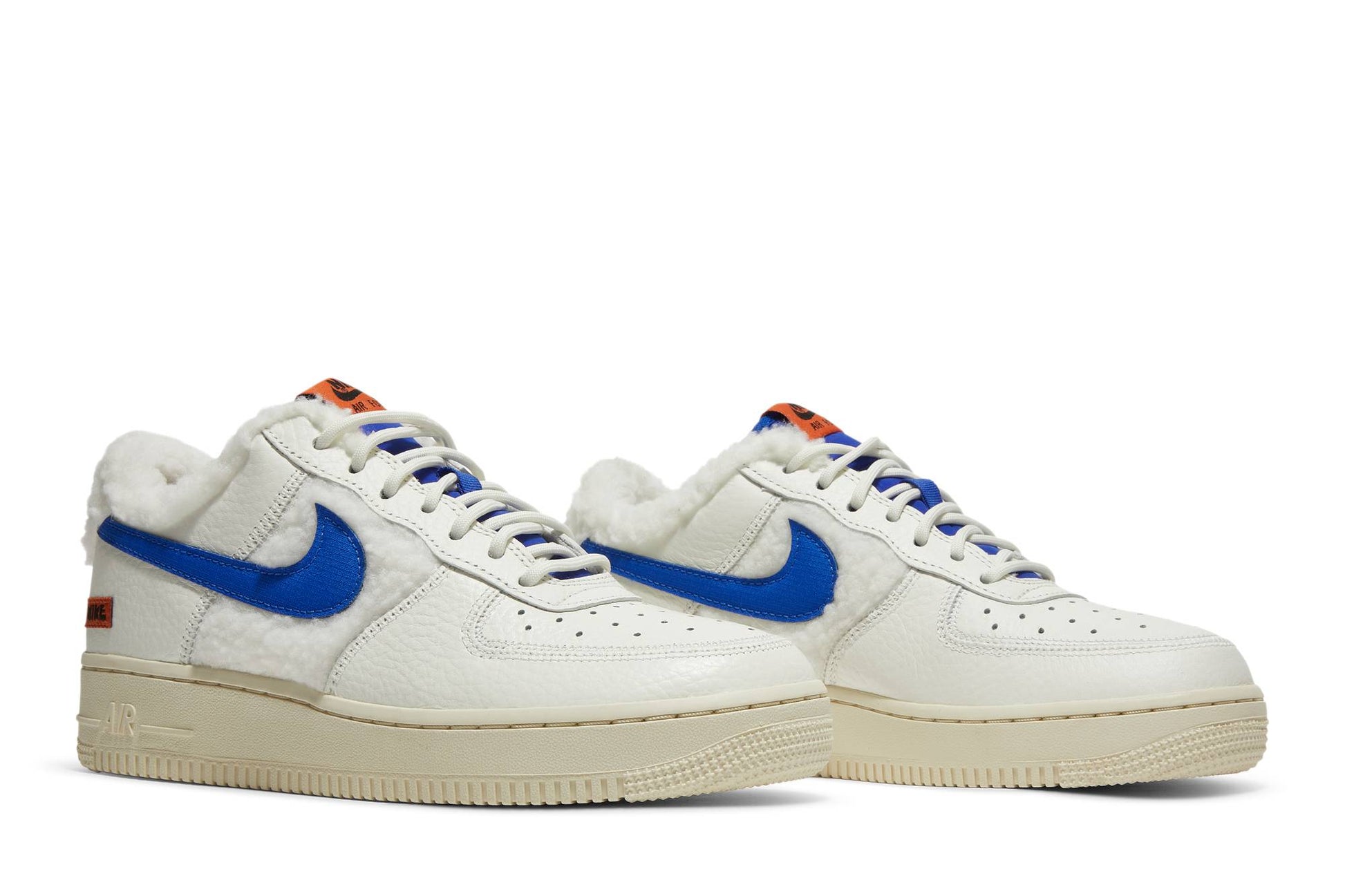 ( Women ) Nike Air Force 1 07 Sherpa Fleece DO6680-100