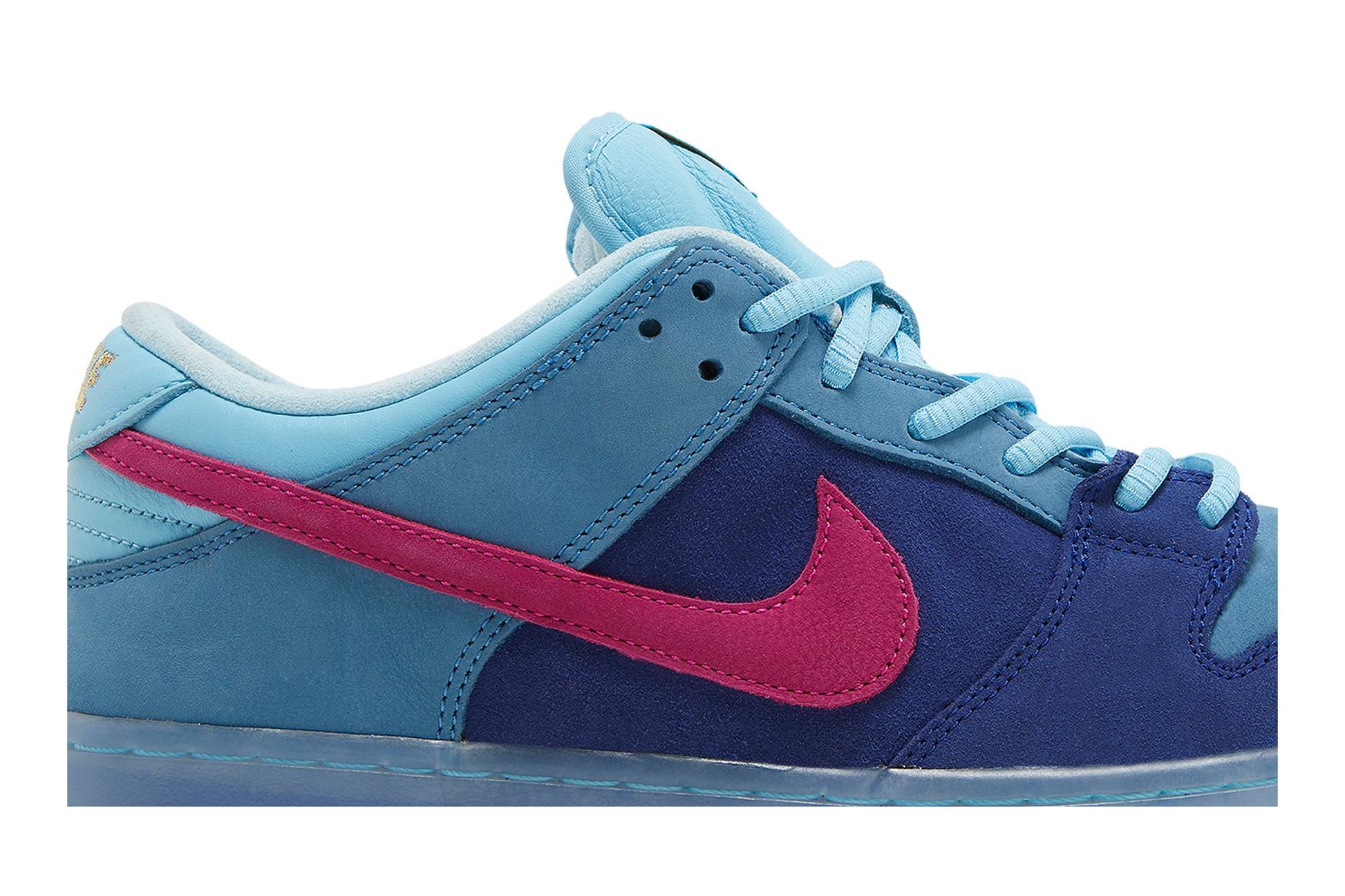 Run The Jewels X Nike SB Dunk Low '4/20' DO9404-400
