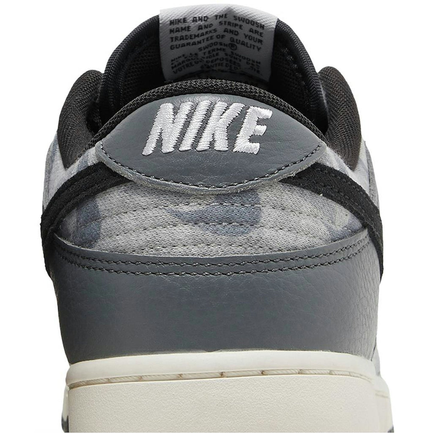 Nike Dunk Low 'Copy Paste' DQ5015-063