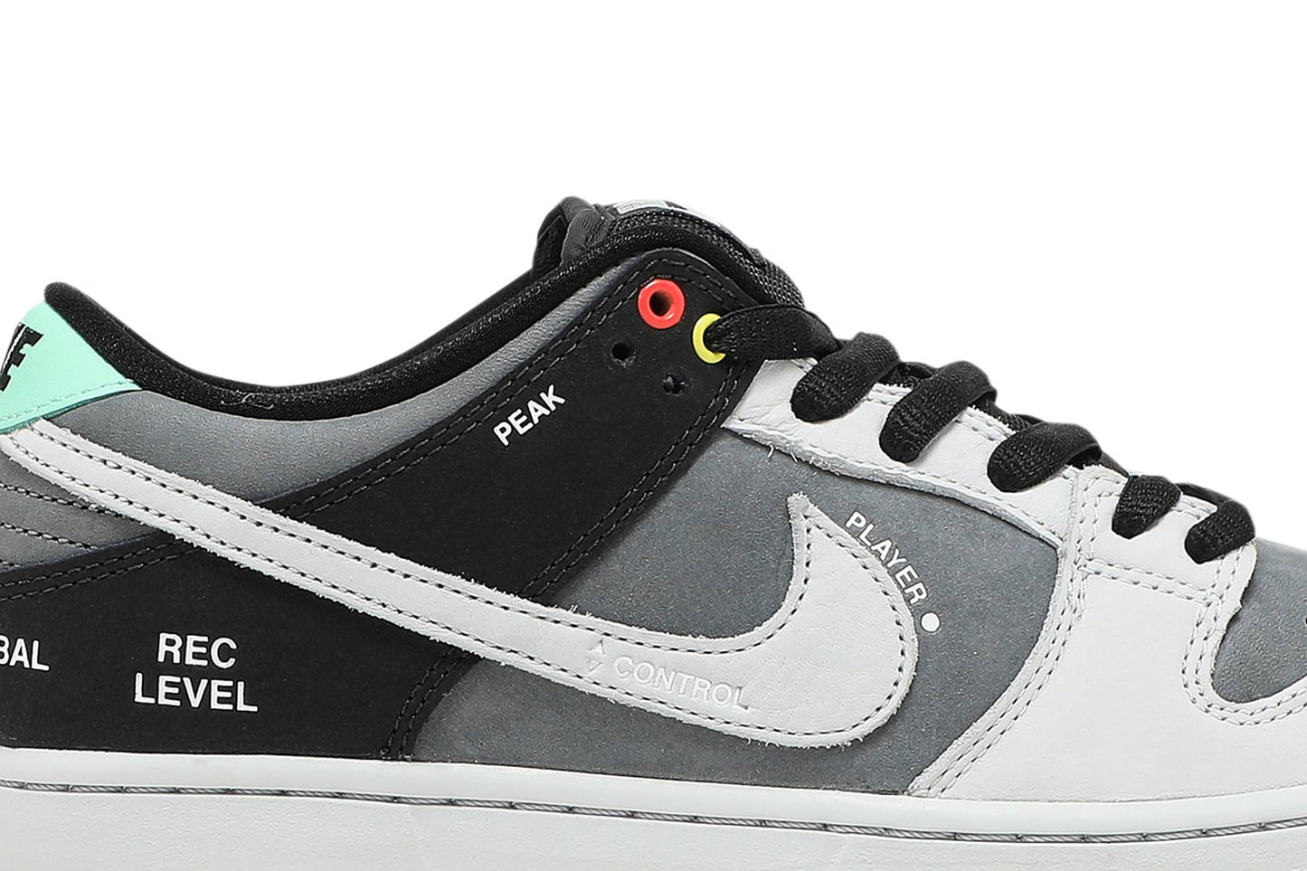 Nike SB Dunk Low Camcorder CV1659-001