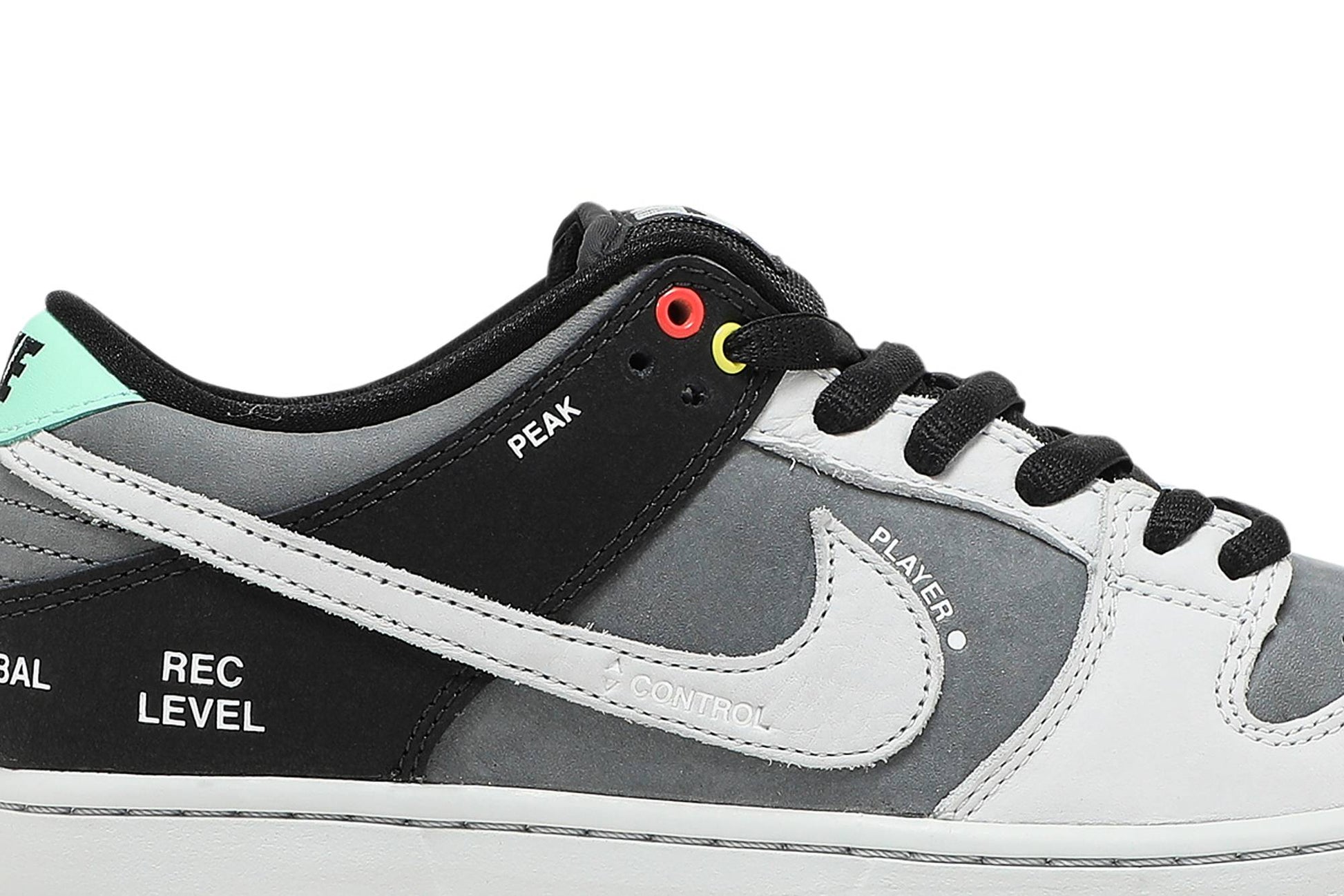 Nike SB Dunk Low Camcorder CV1659-001