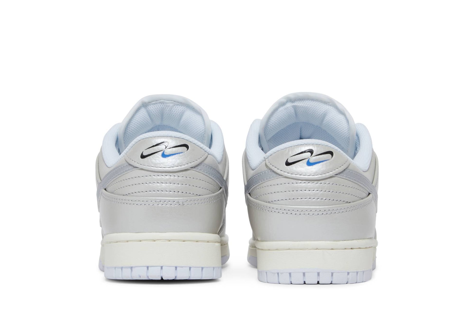 Nike Dunk Low 'Metallic Silver' DX3197-095