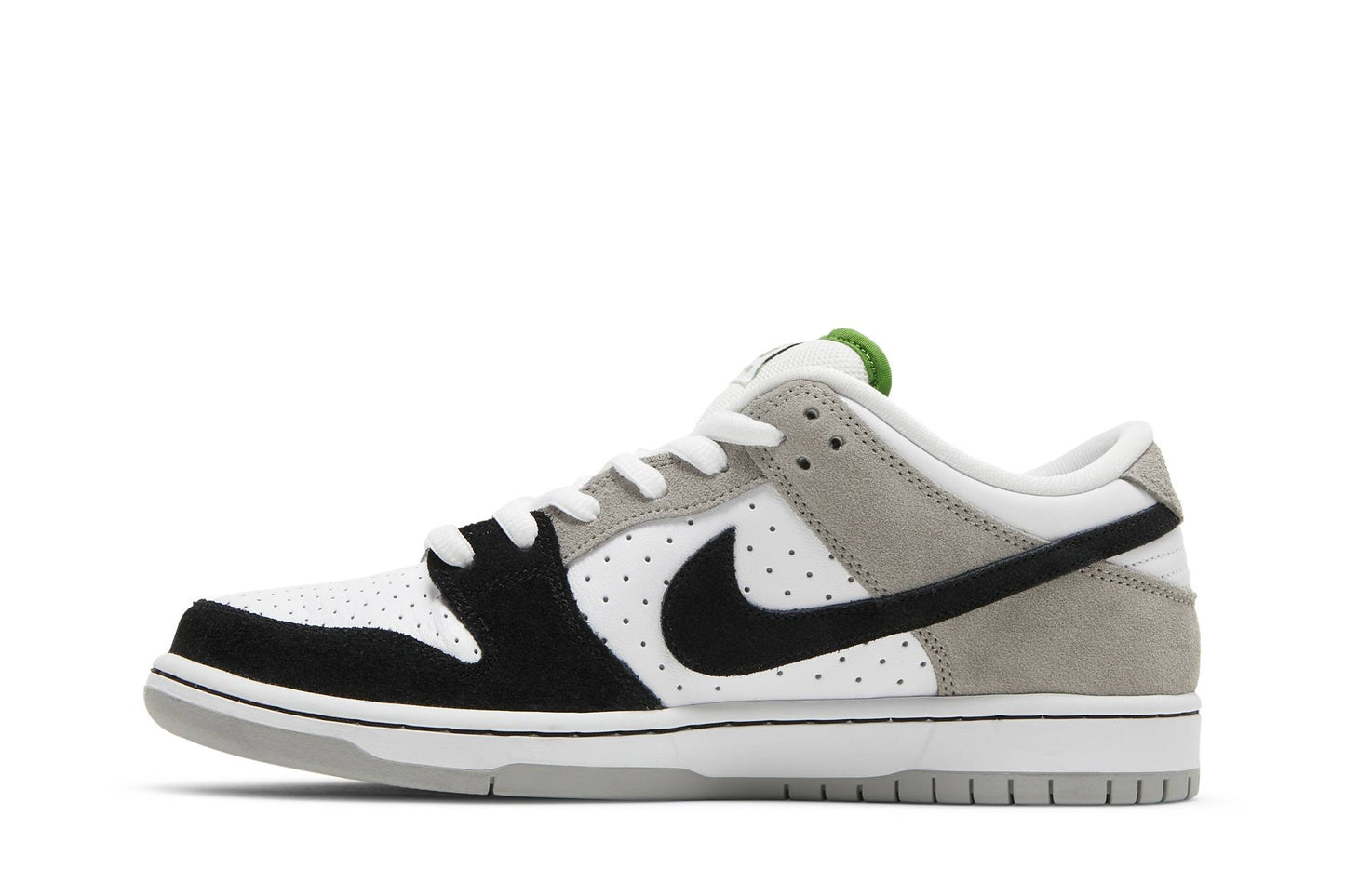 Nike SB Dunk Low Pro Chlorophyll BQ6817-011