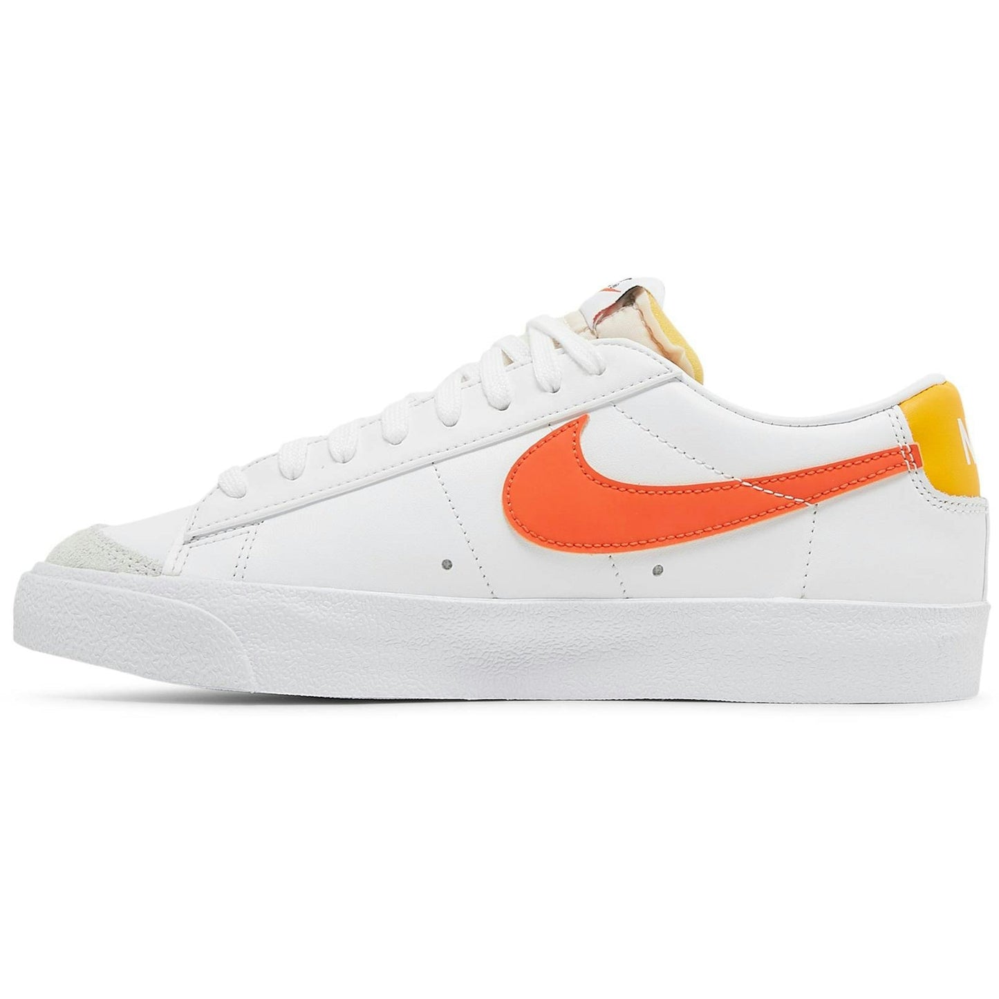 ( Women ) Nike Blazer Low '77 'White Orange' DC4769-105