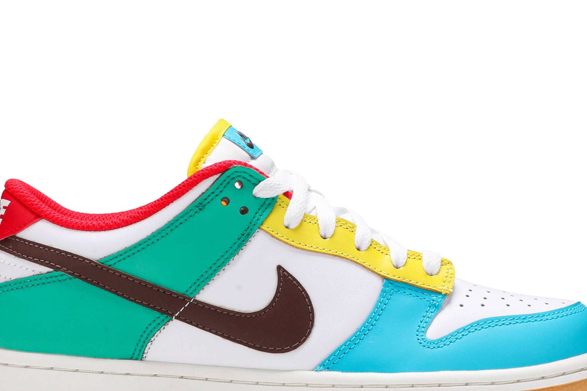 ( Grade School ) Nike Dunk Low SE Free.99 – White CZ2496-100