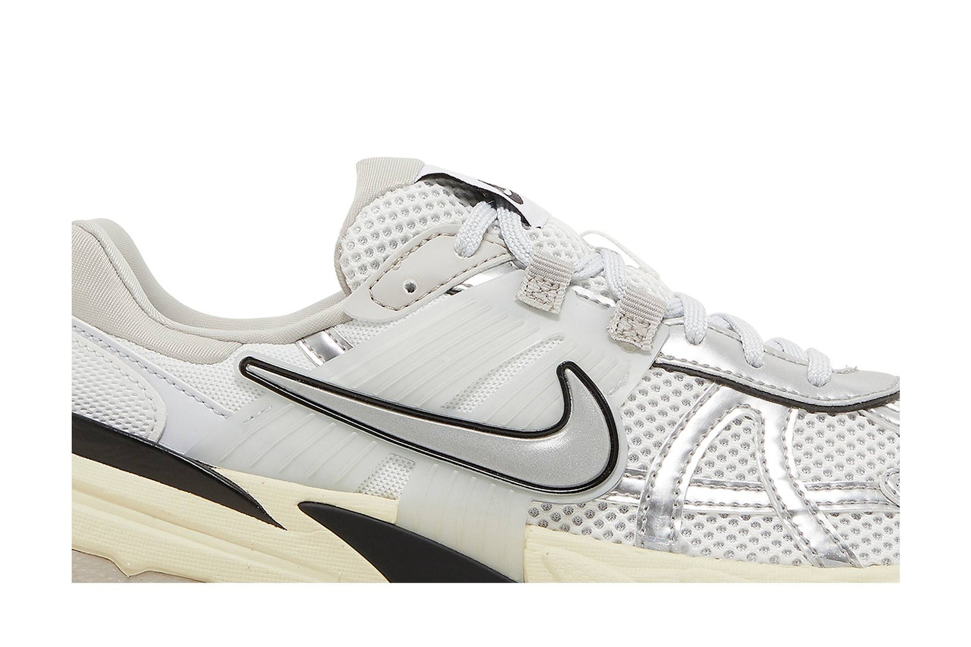 ( Women ) Nike Runtekk Summit White FD0736-100