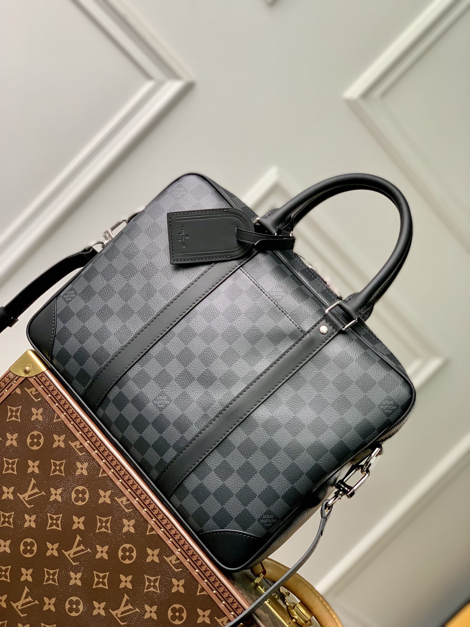 Louis Vuitton Classic Checkerboard Pattern Leather Business Briefcase Bag