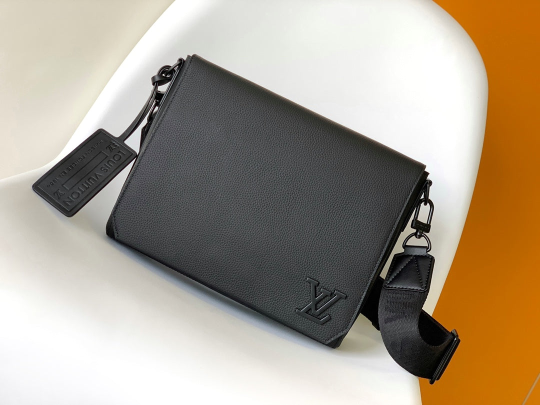Louis Vuitton Men's Black Leather Messenger Bag - Adjustable Logo Crossbody Strap