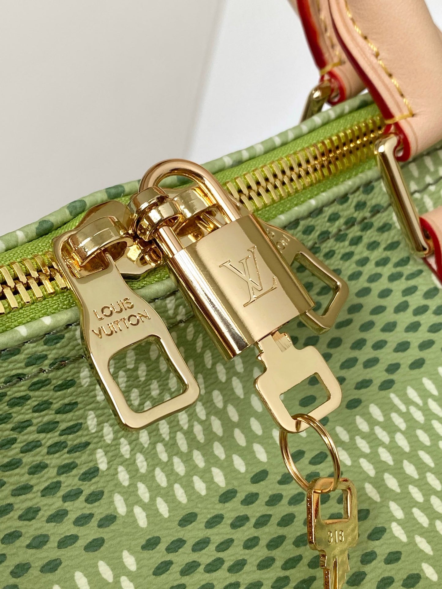 Louis Vuitton Pharrell Williams Speedy P9 Bandoulière 40 Damier Pop Green